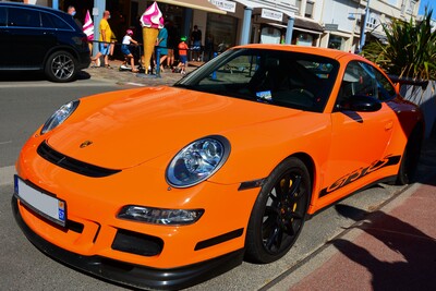 Le orange va bien à la 997 GT3 RS