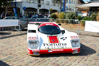 L'authentique Porsche 962 ayant terminé deuxième aux 24H de Mans en 1986 ou 1987