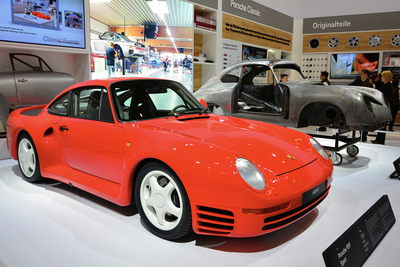 La 959 du stand Porsche