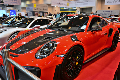 Le rouge et le noir est une combinaison gagnante: la preuve avec cette GT2 RS