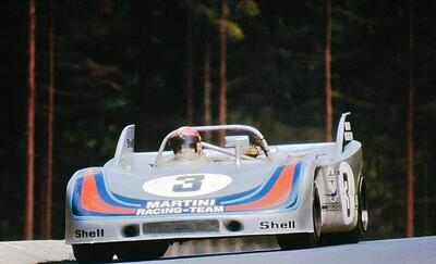 Gérard Larousse dans la Porsche 908 durant les 1000 km du Nürburgring